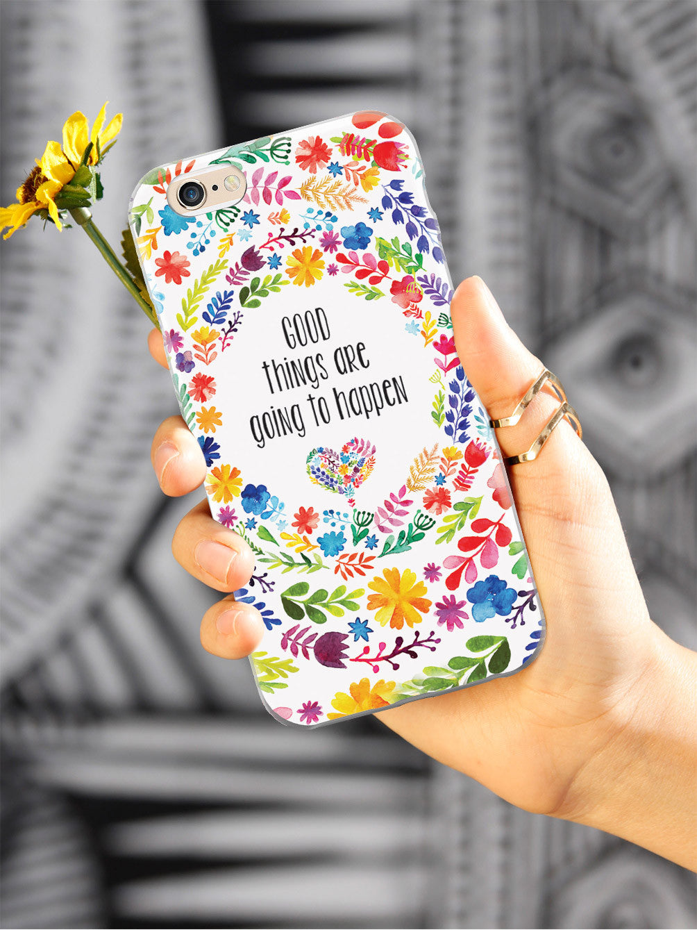 Good Things are Going to Happen Floral Pattern Case