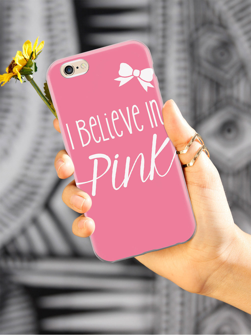 I Believe in Pink - Audrey Hepburn Quote Case